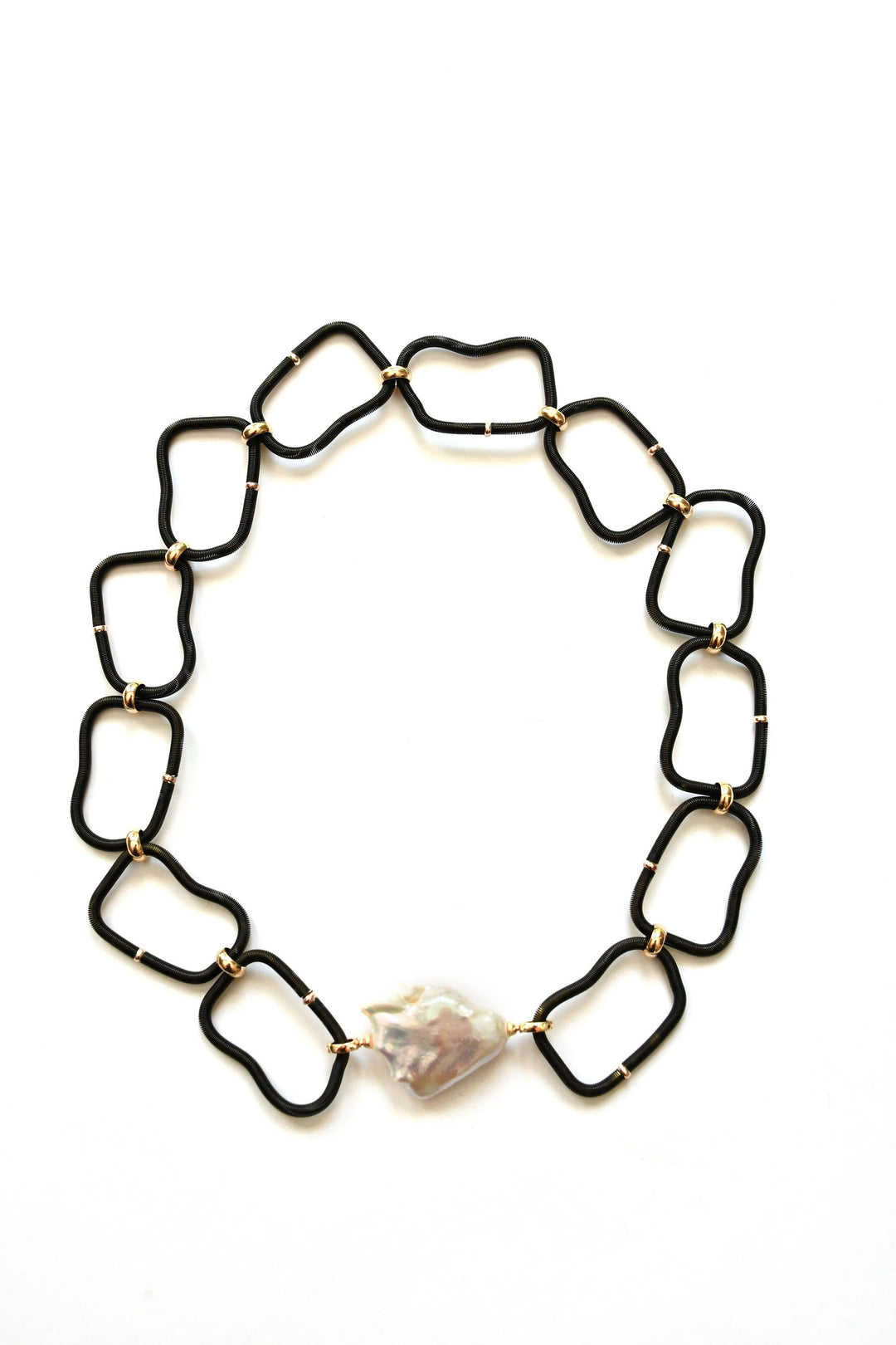 Sea Lily - SH31BLK - Black Baroque Shaped Wire Chain With Gold Rings An