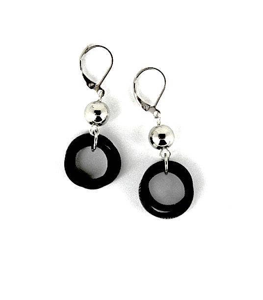 Sea Lily - 272 - Black PW Loops with Silver Bead