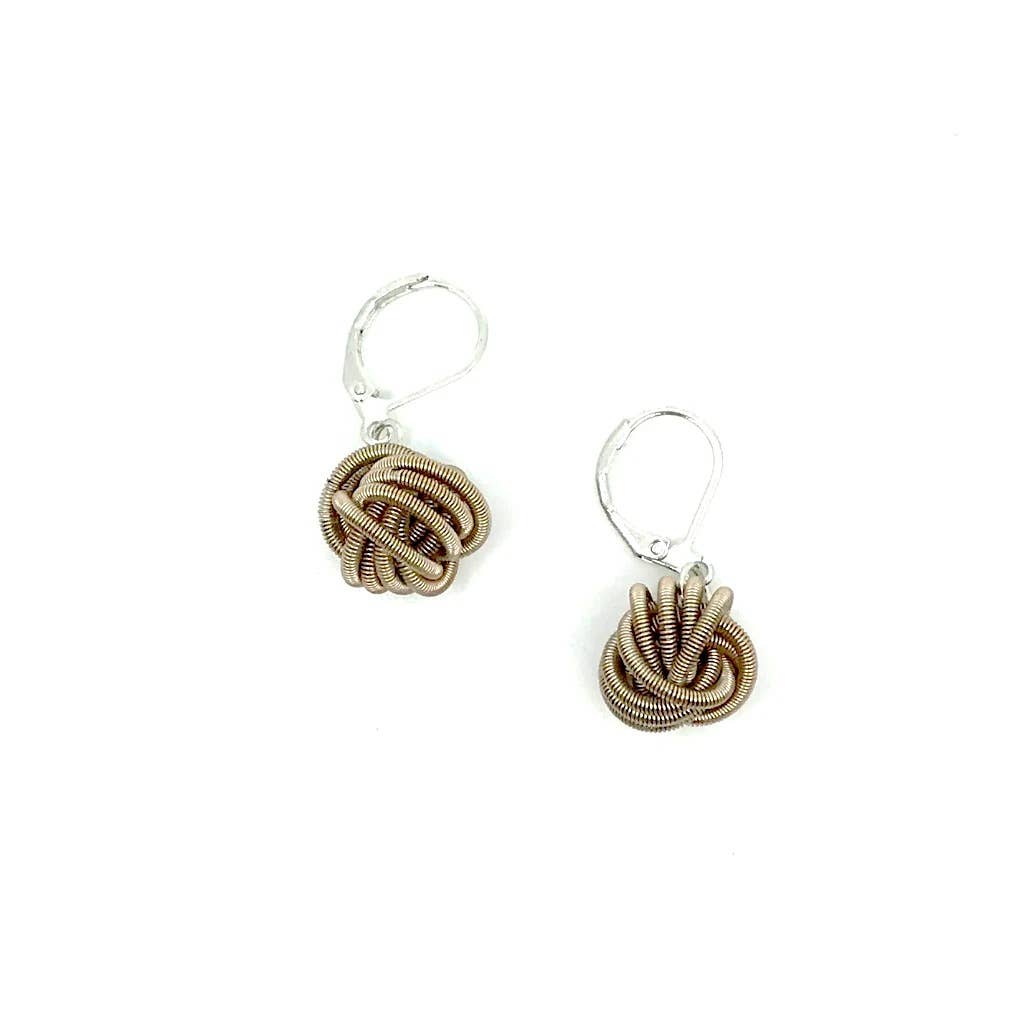 Sea Lily - S72A-KE - Champagne PW Knot Earring