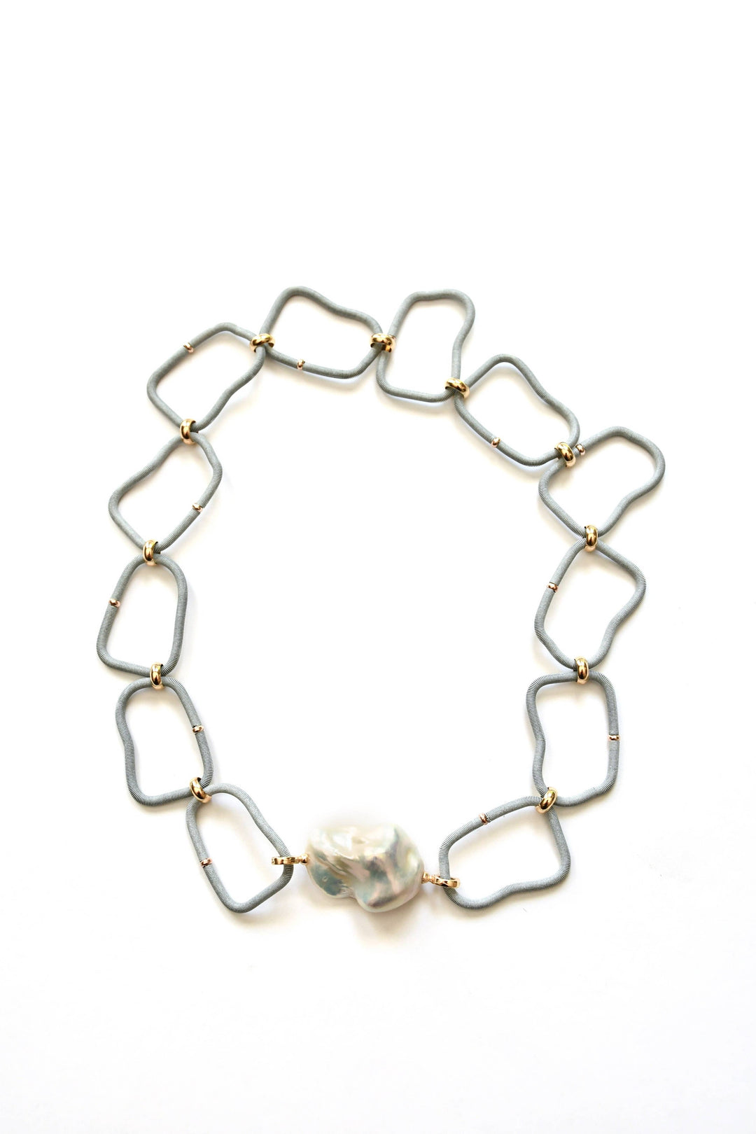 Sea Lily - SH31GRY - Gray Baroque Shaped Wire Chain With Gold Rings And