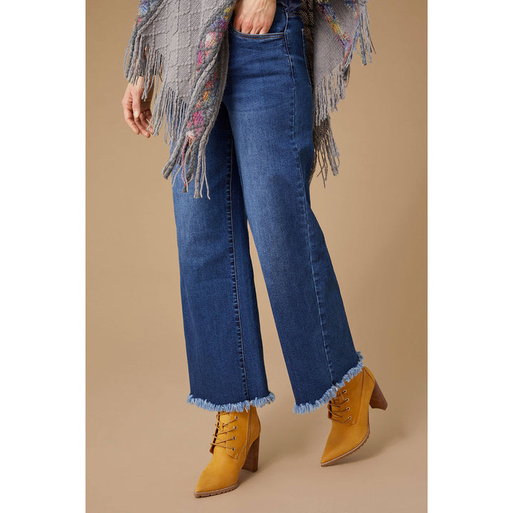 Wide Leg with Frayed Bottom: Dark Denim / S