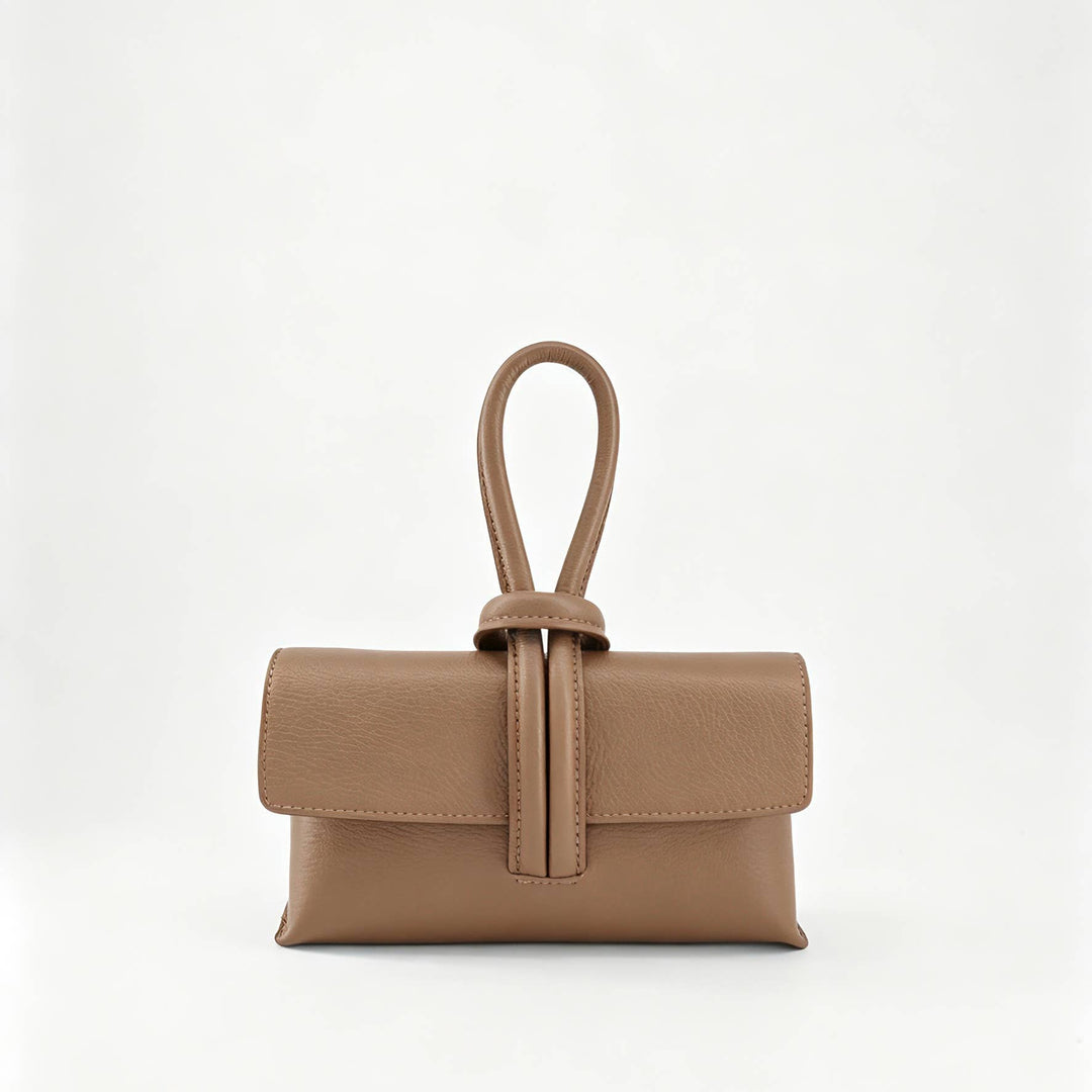 Genuine Togo Leather : Oro