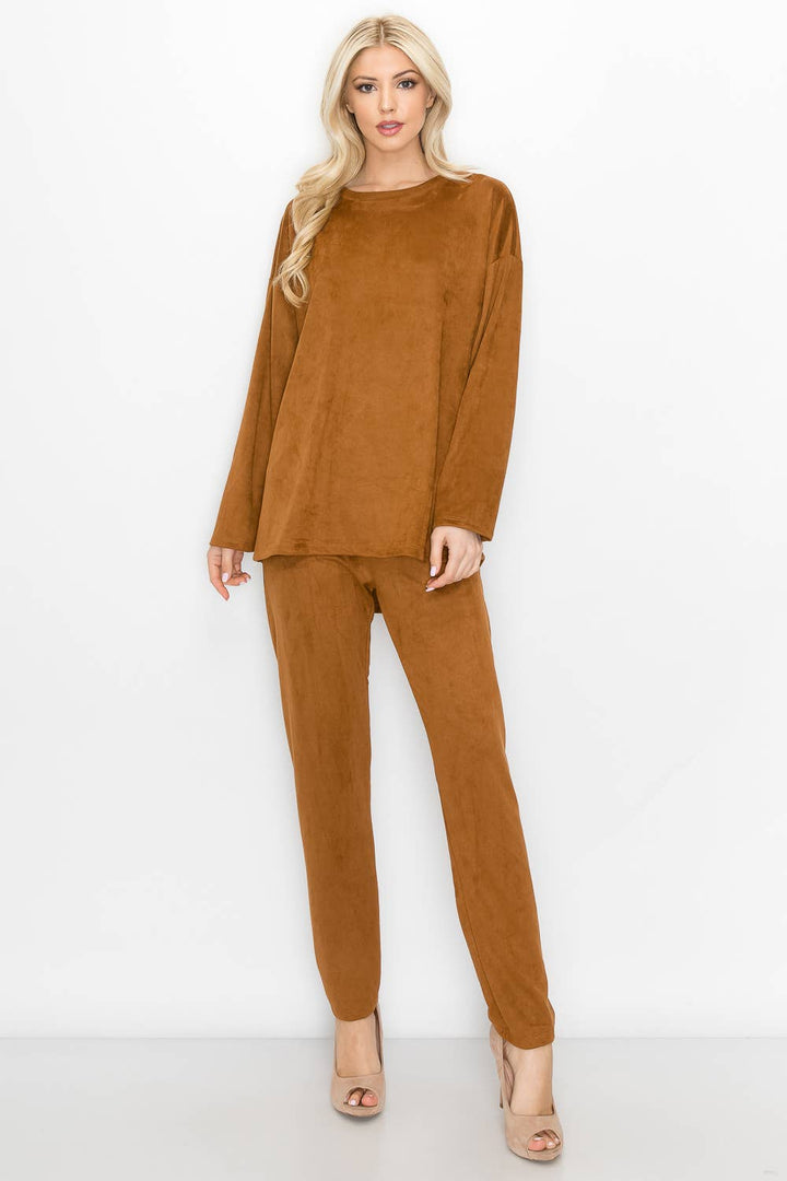 Adi Stretch Suede Top: UMBER / L / A5418