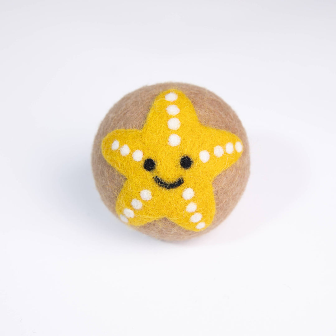 Wool Dryer Balls: Happy Fish