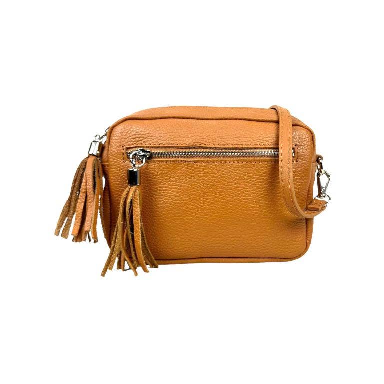 Leather shoulder bag with fringe: Grass Green