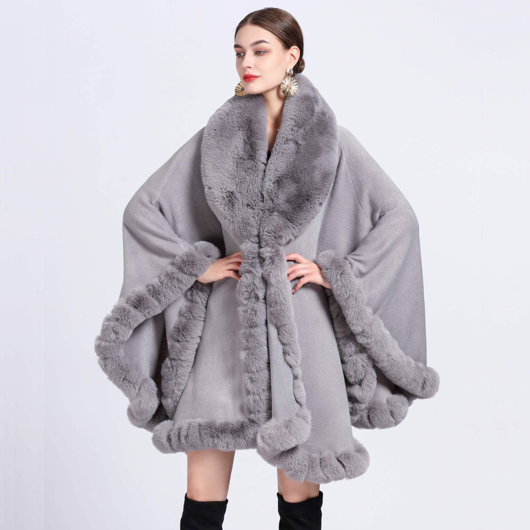 628 Soft super snuggling poncho with faux fur trim details: Pink