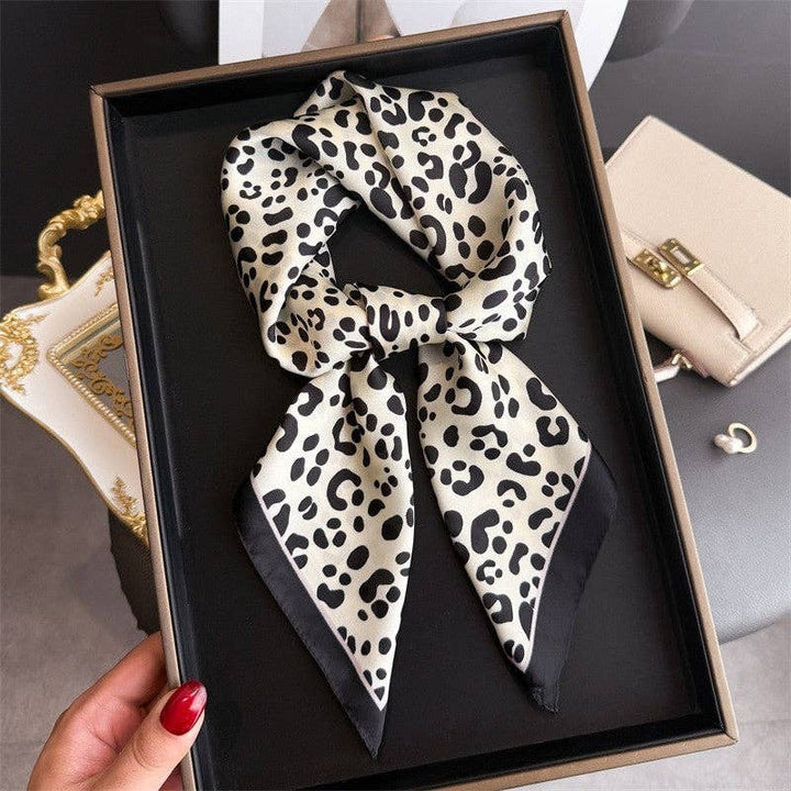 Leopard Print Scarf: COFFEE