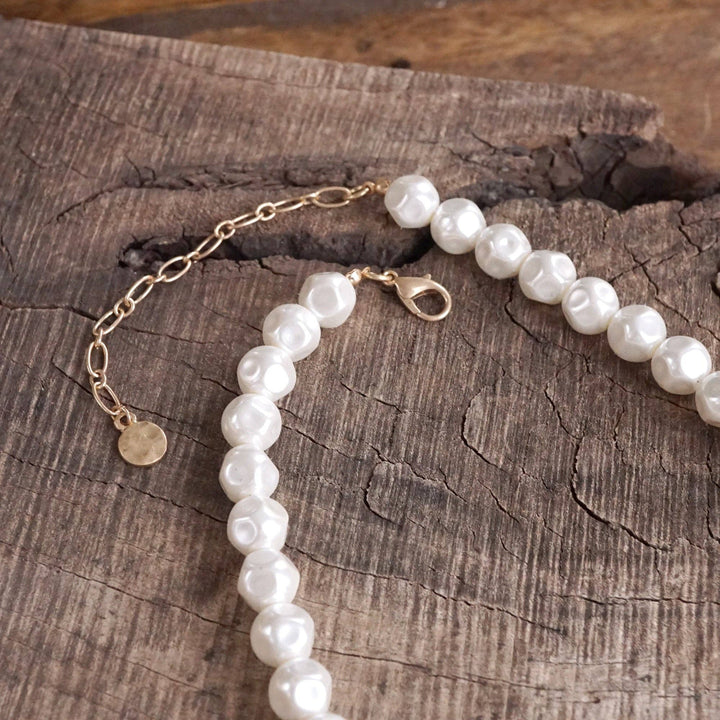 Coin and Pearl Neck – Gold and Silver