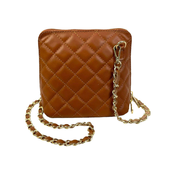 Compact Leather Bag: Garnet