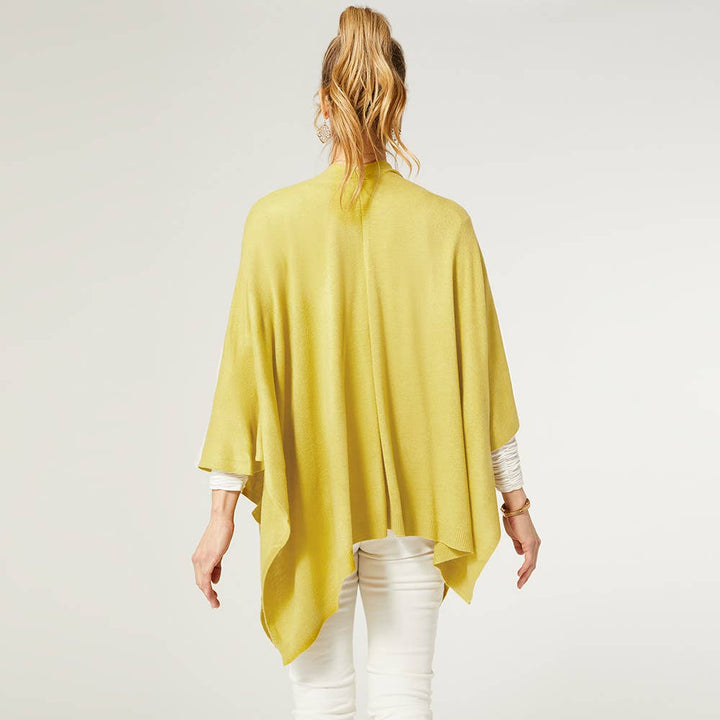 Kiara Lightweight Wrap: Black