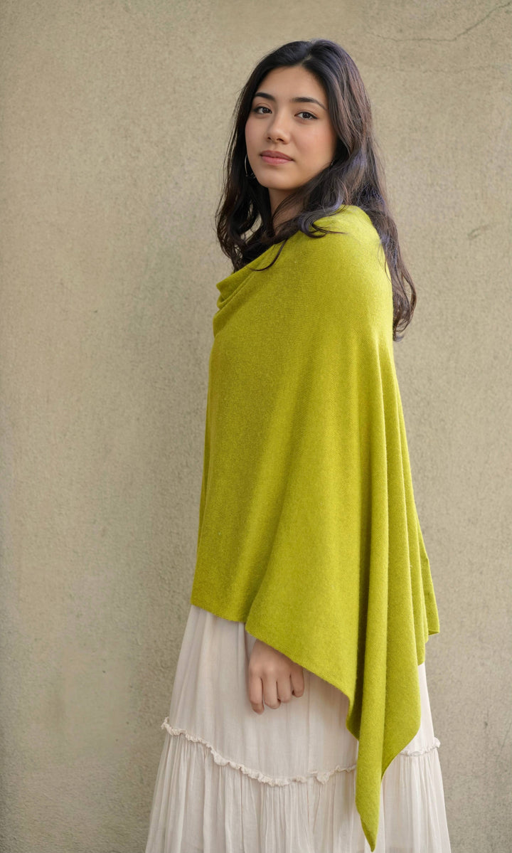 Dolma - Cashmere Poncho Peridot 