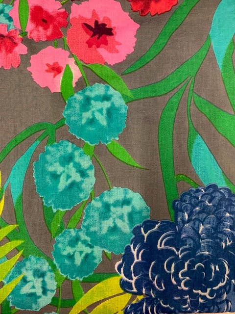 Charcoal Hydrangea Shirt: Large