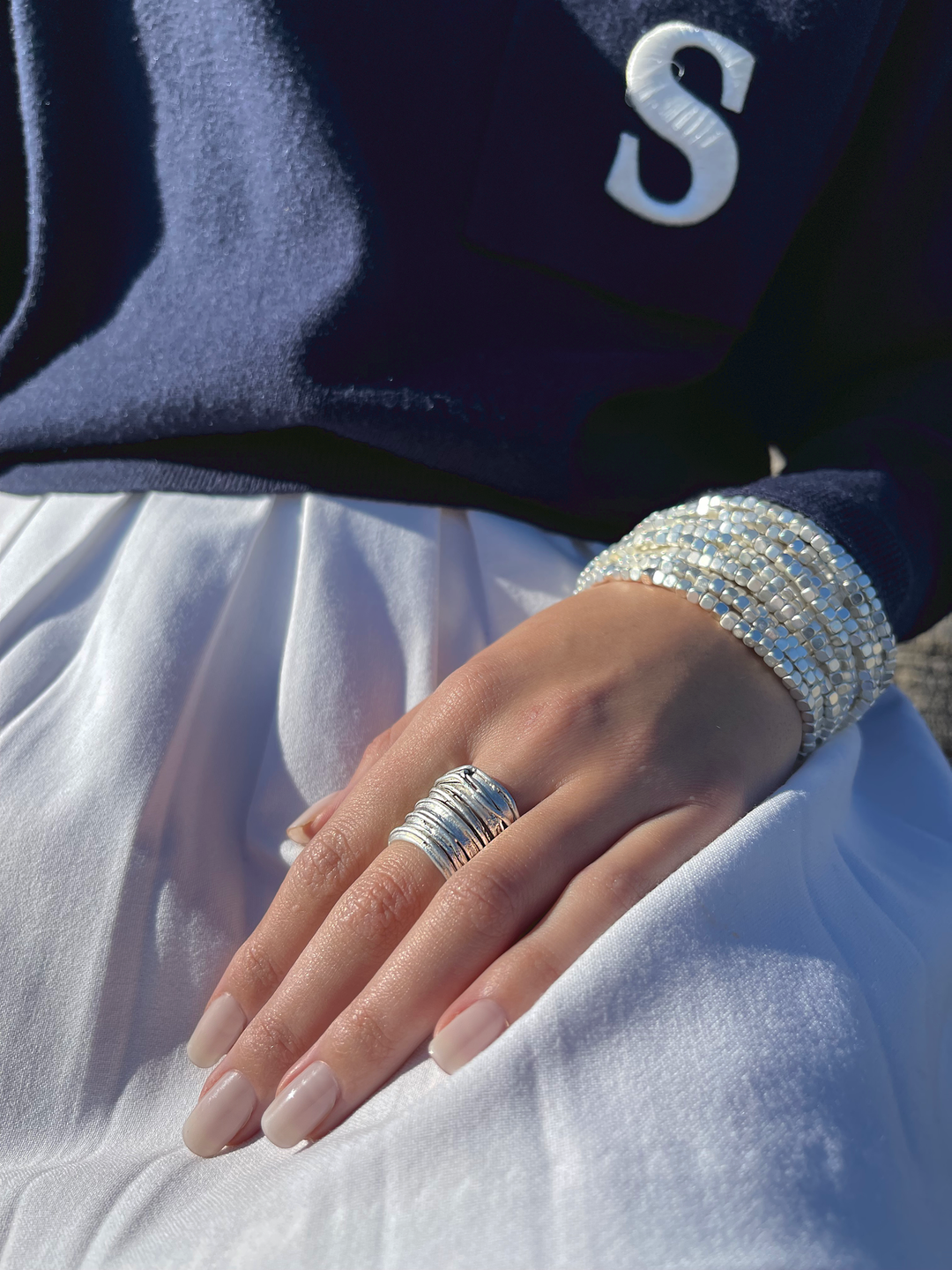 Brushed Ribbon Ring: Silver