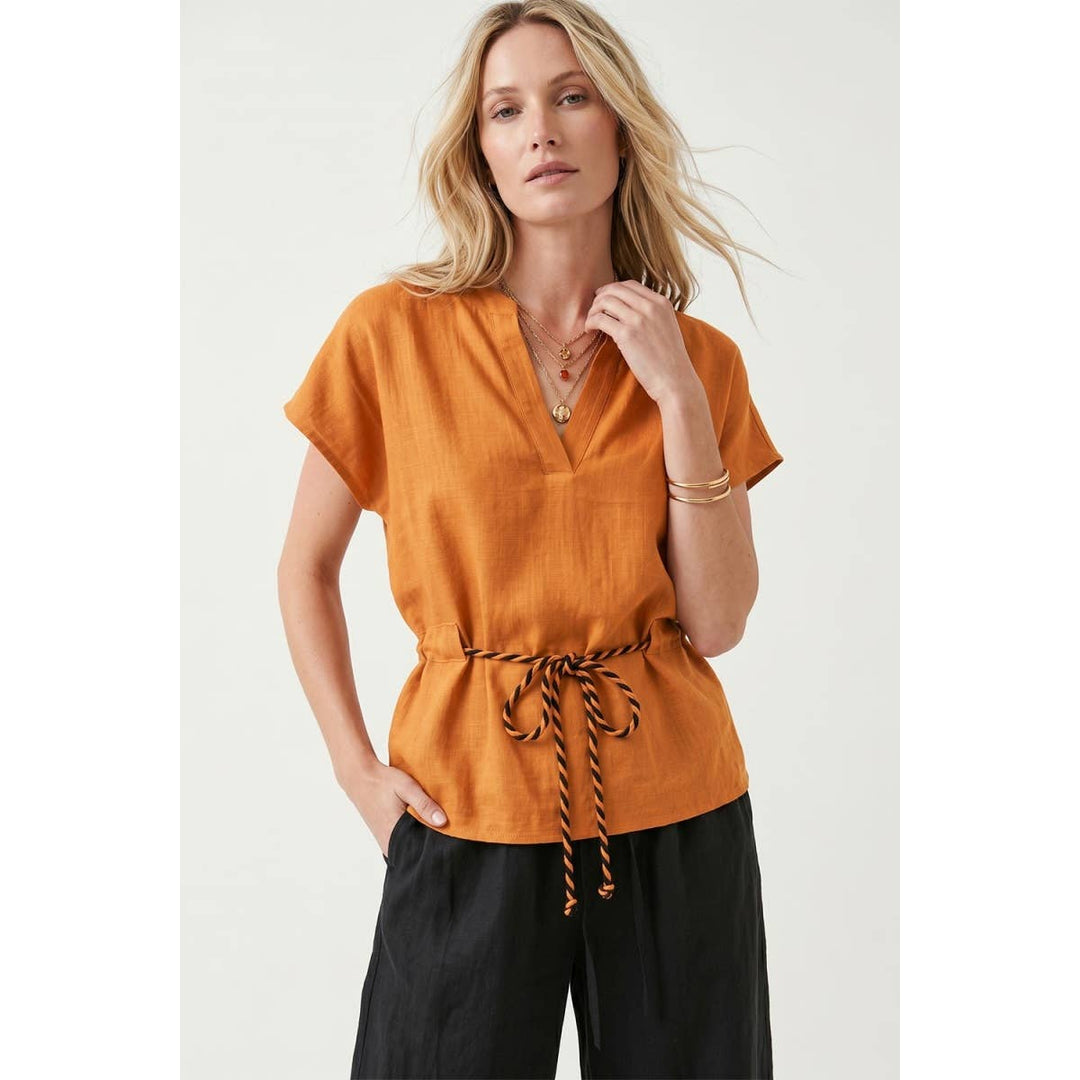 Rope Tie Waist Top: Taupe / S