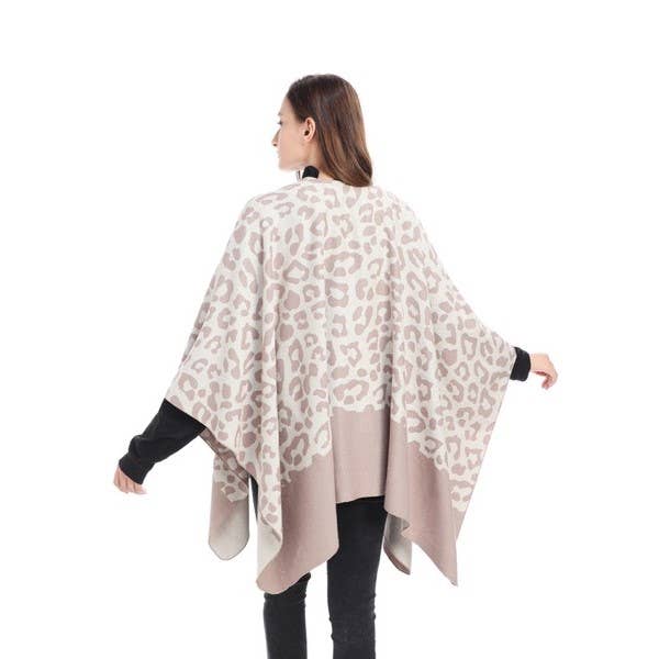 Cheetah Print Reversible Cape: 01 Khaki