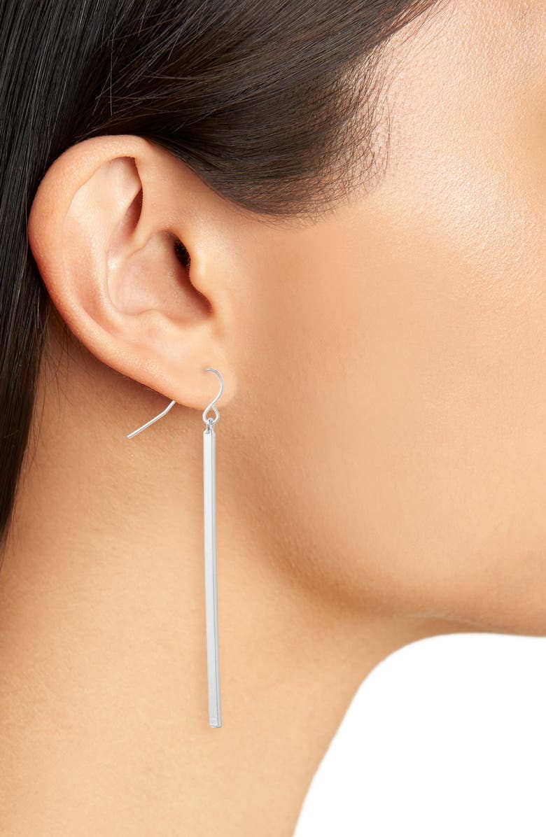 Bar Drop Earring: Gold