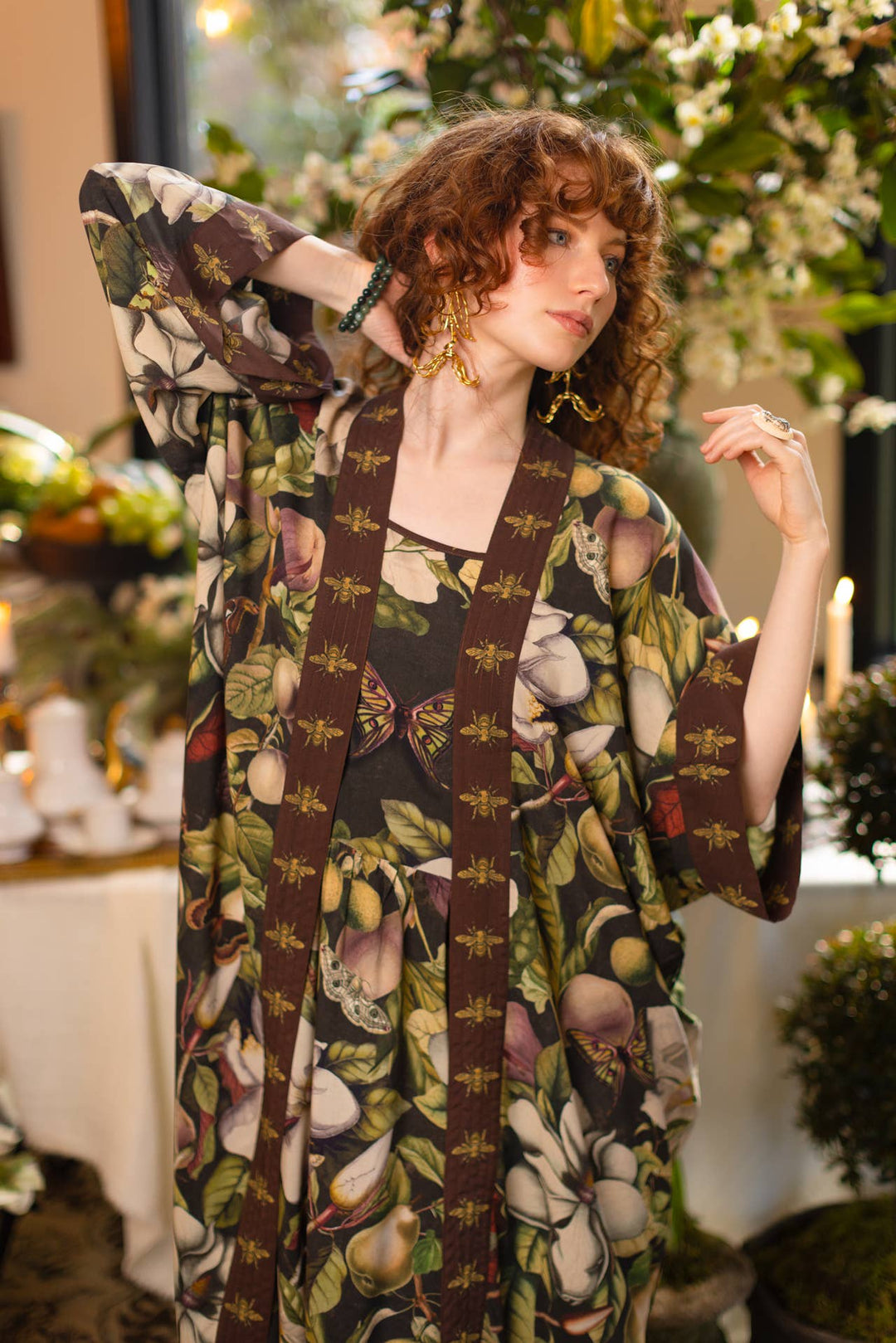 Fleur De Lune Opera  Kimono / Florals & Bees