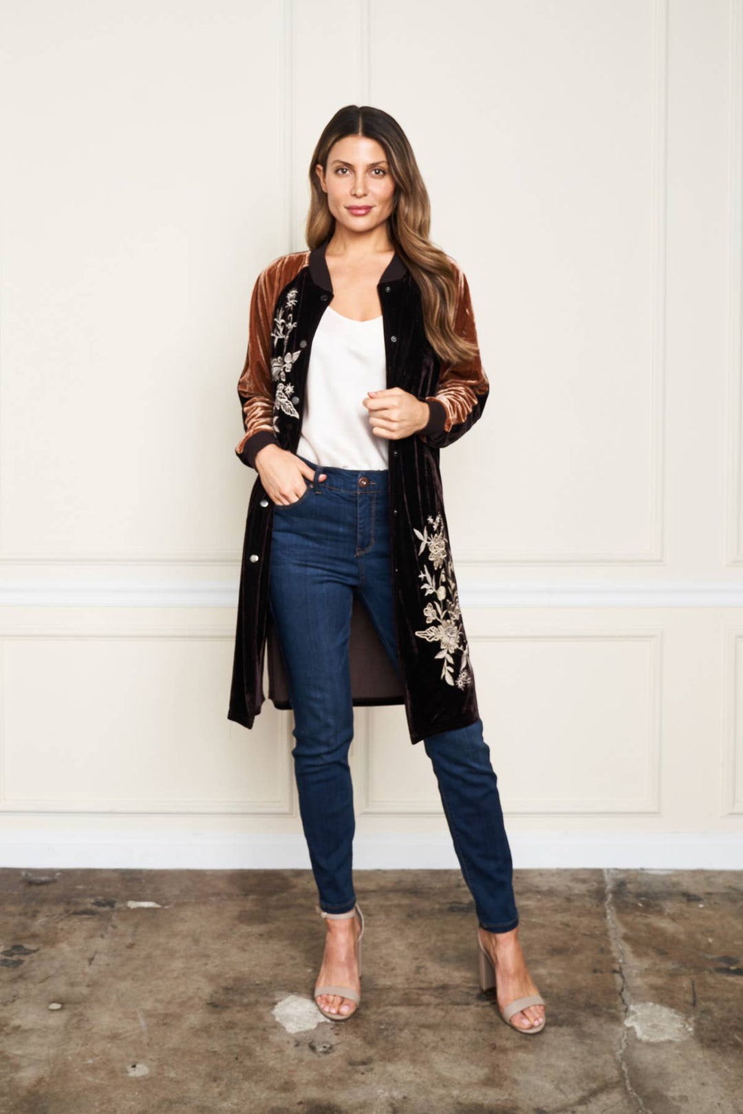 5677-MAD  Velvet Long Duster: Coffee / S