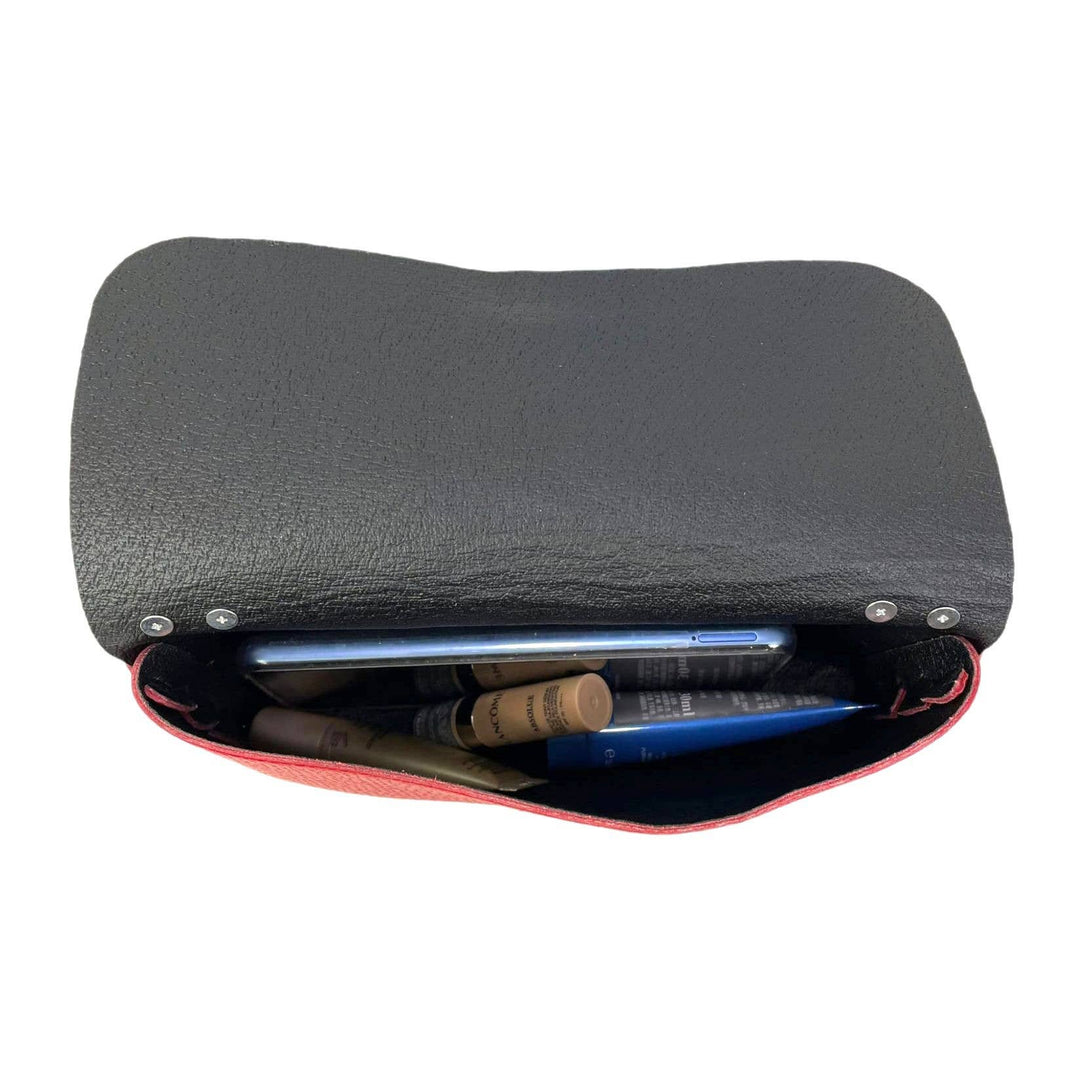 Grain Leather Bag with Dragonfly Clasp: Bordeaux