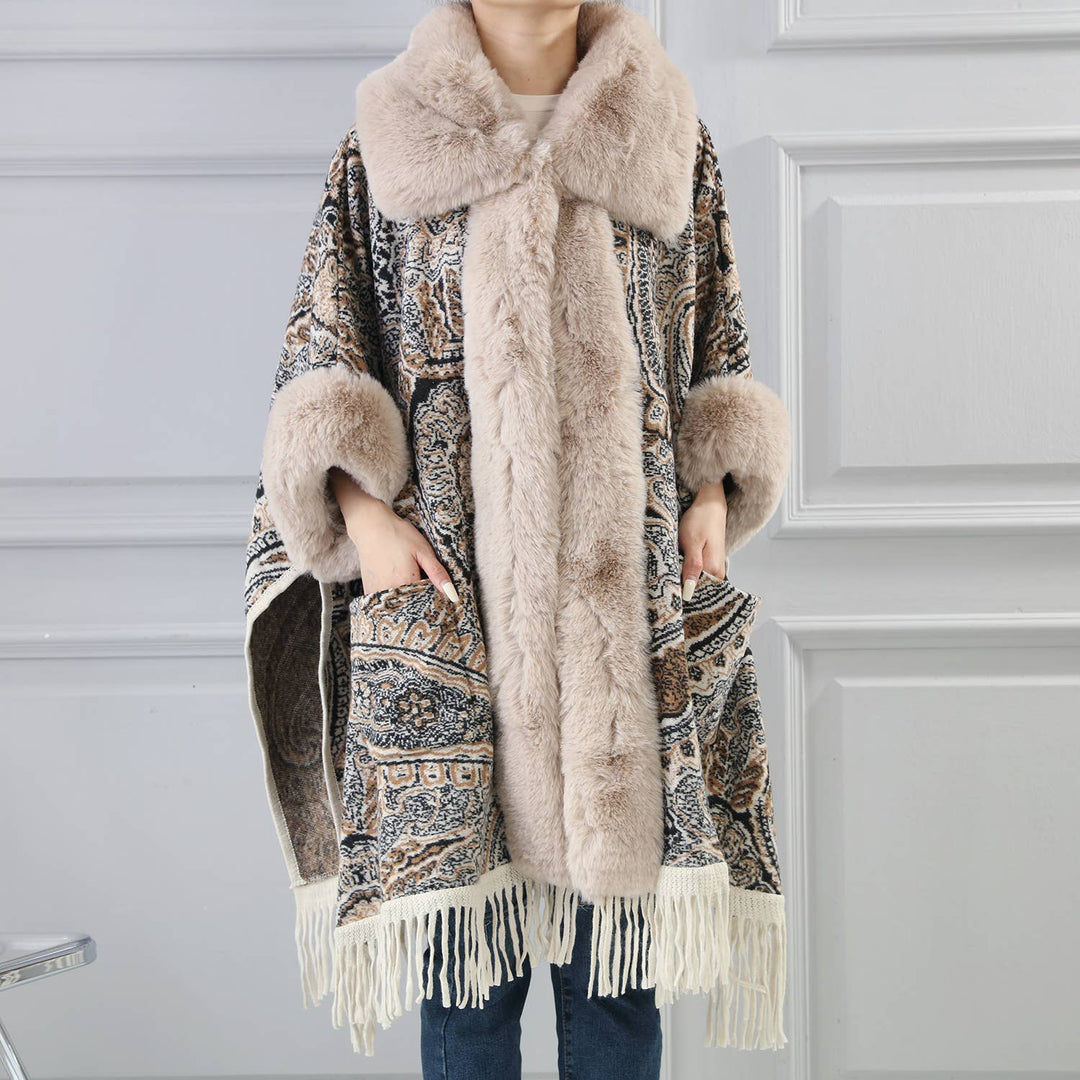 PE361 Paisley print cape: Black