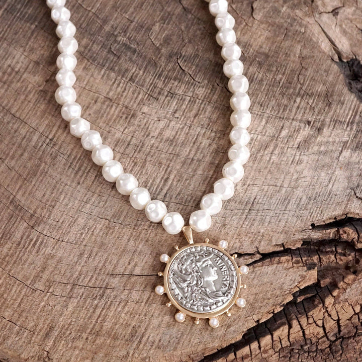 Coin and Pearl Neck – Gold and Silver
