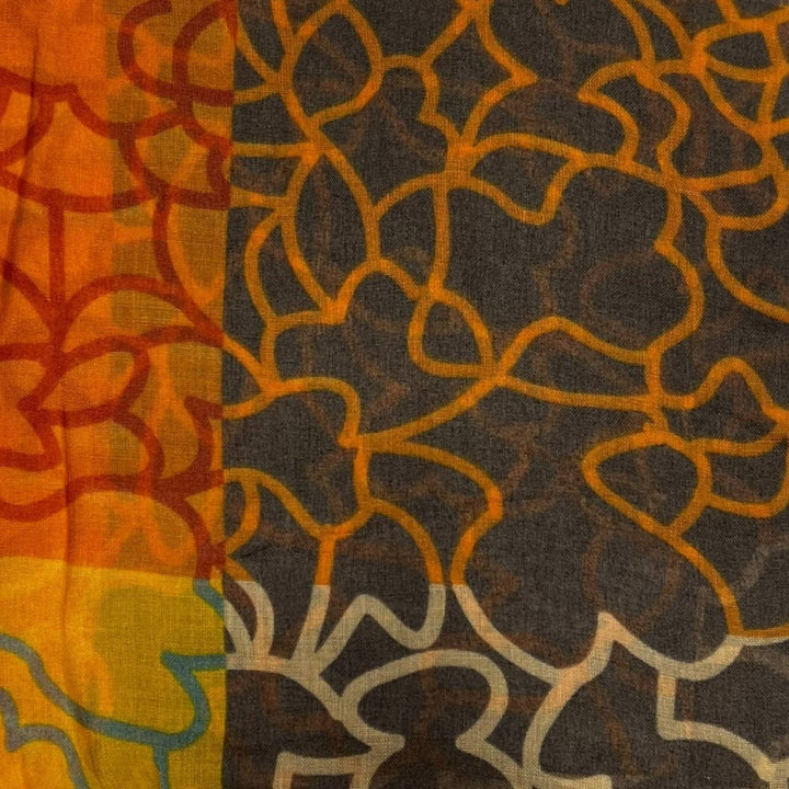 Random line on scarf: Blue