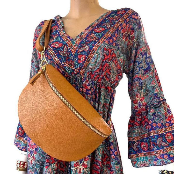 Large Italian Leather Waist Bag: Brown