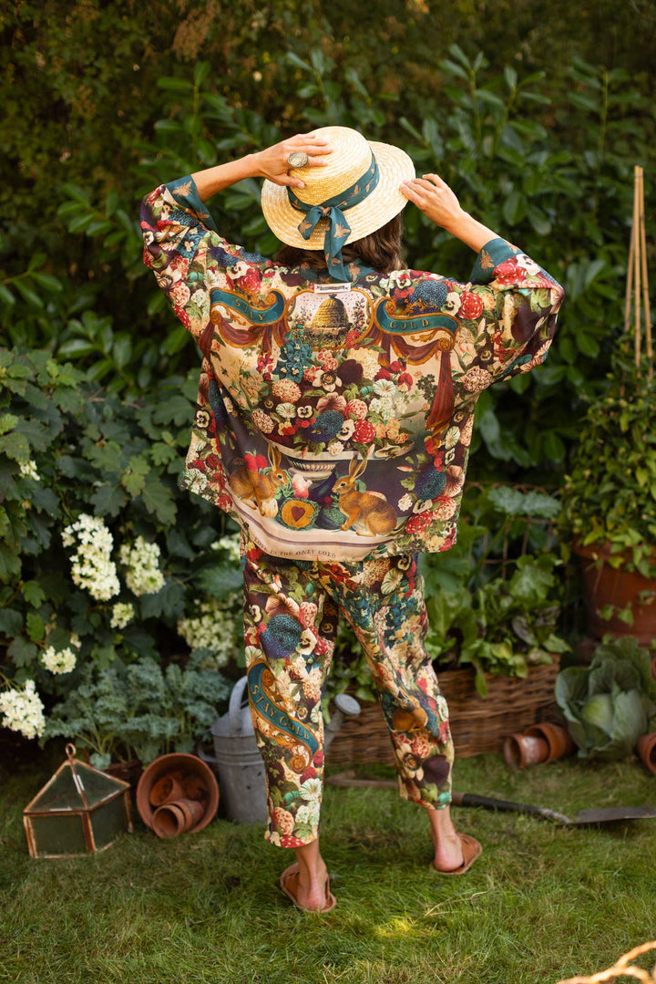 Cropped Kimono w/ Rabbits and Bees