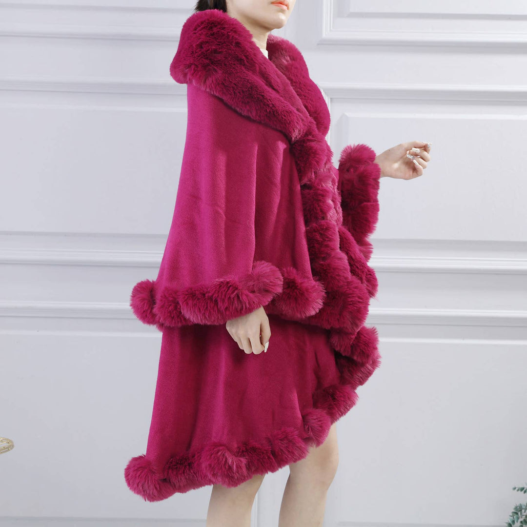PEACH ACCESSORIES - PE371 Double layer faux fur trimmed capes: Raspberry