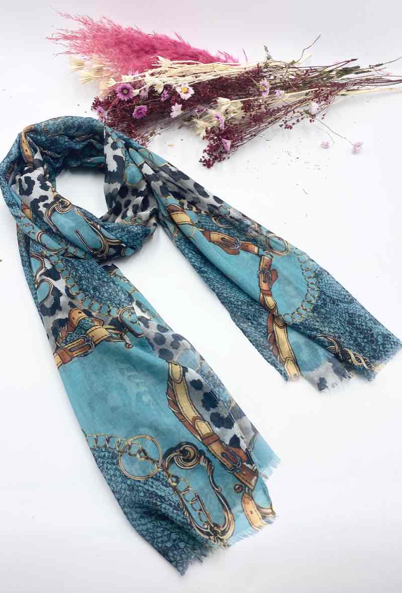 - Leopard scarf: Bruise