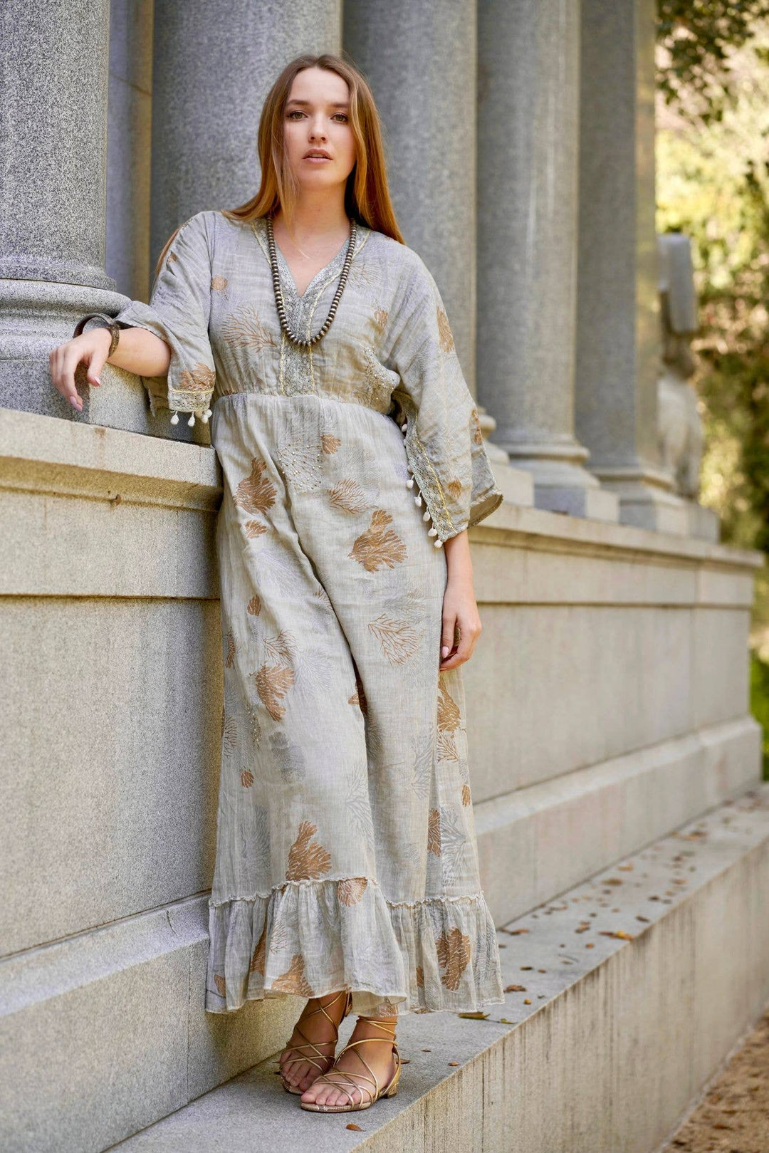 Coral Reef Maxi Dress: Medium / Lt. Grey
