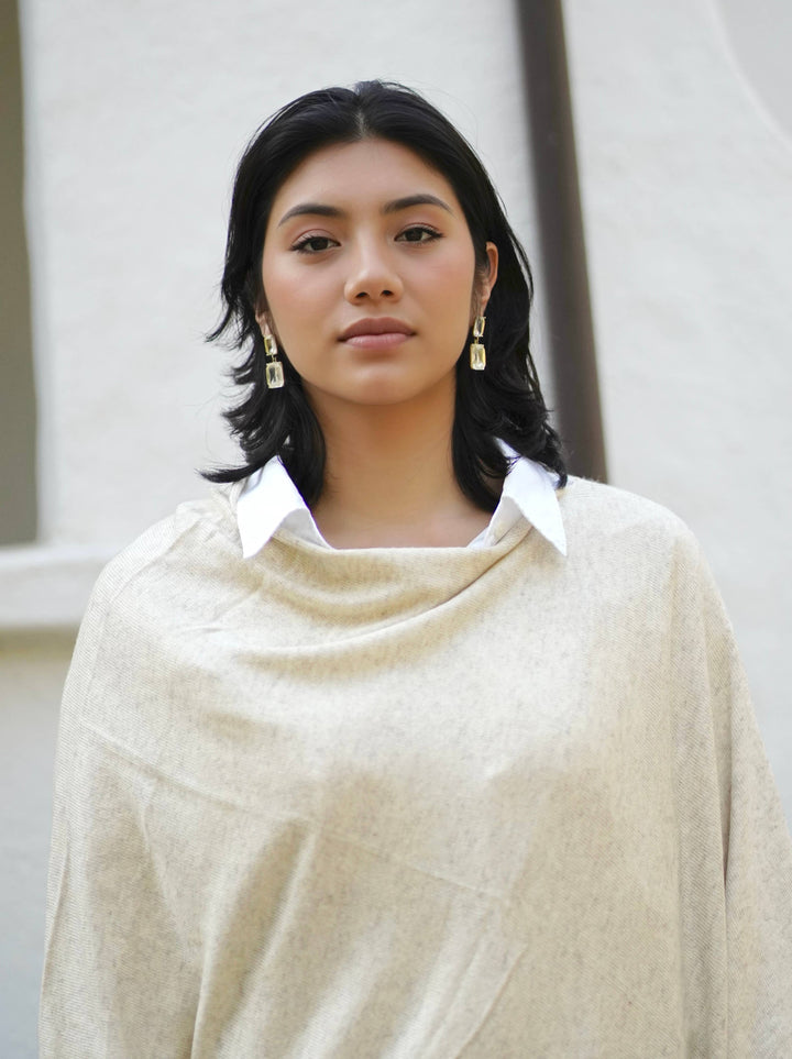 Cashmere Poncho: Oatmeal