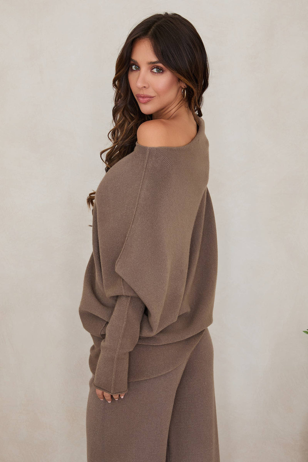 ASYMMETRICAL SWEATER APPLE GREEN): XS/S