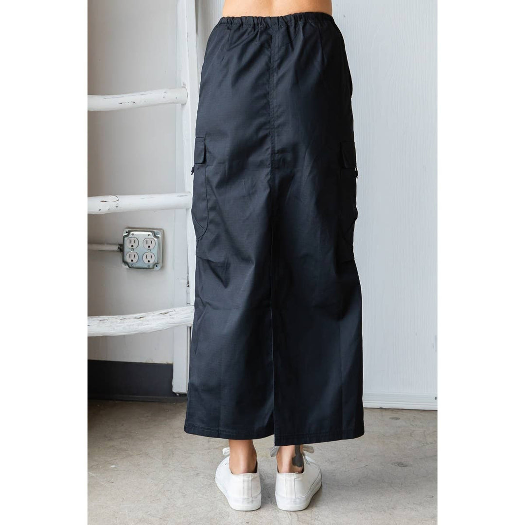 Parachute Cargo Long Skirt: Black / S