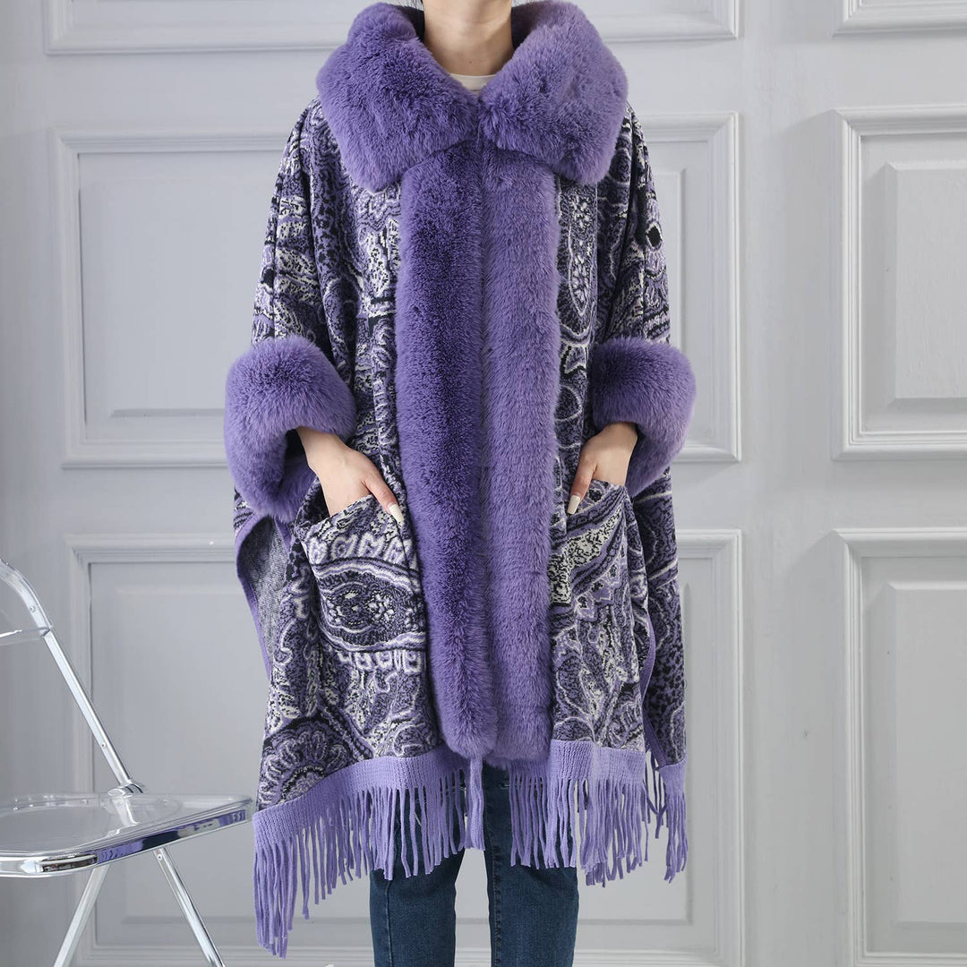 PE361 Paisley print cape: Navy