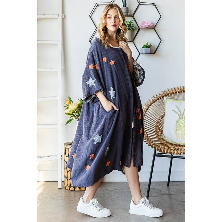 STAR BUTTON FRONT DUSTER: BLUE