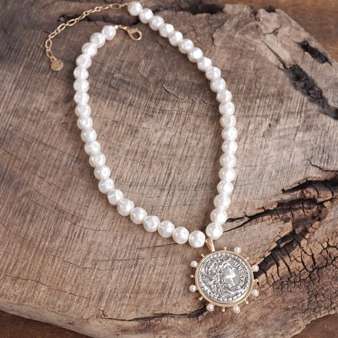 Coin and Pearl Neck – Gold and Silver