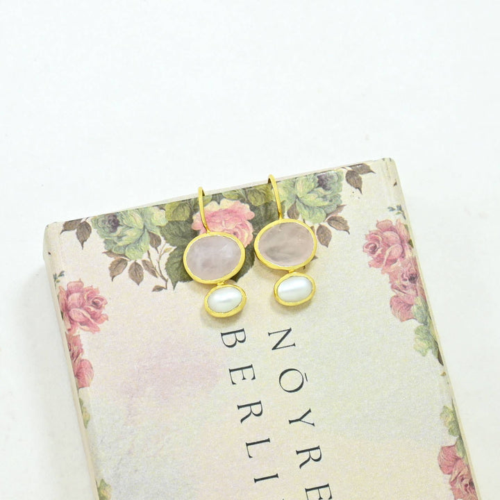 - Primrose Earring - Rose Quartz & Pearl