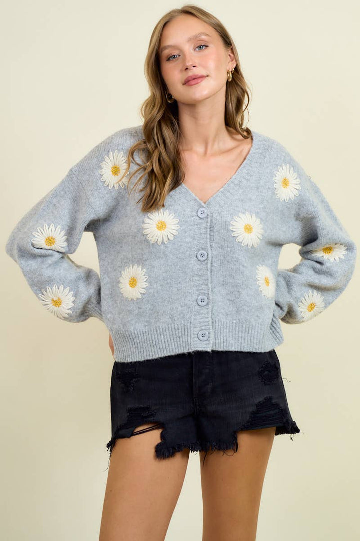 Doe and Rae - FLORAL APPLIQUE BUTTON DOWN SWEATER CARDIGAN - 10786J: GREY / L