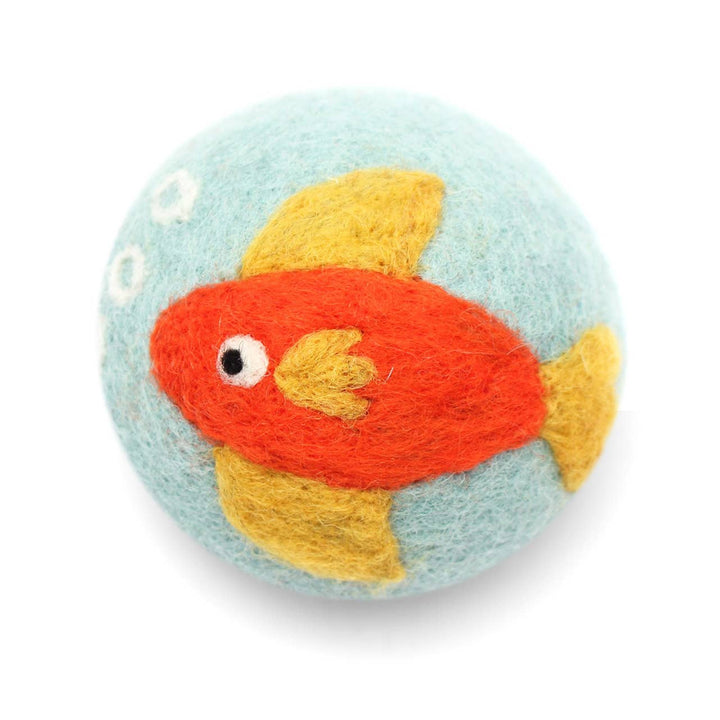 Wool Dryer Balls: Goldfish