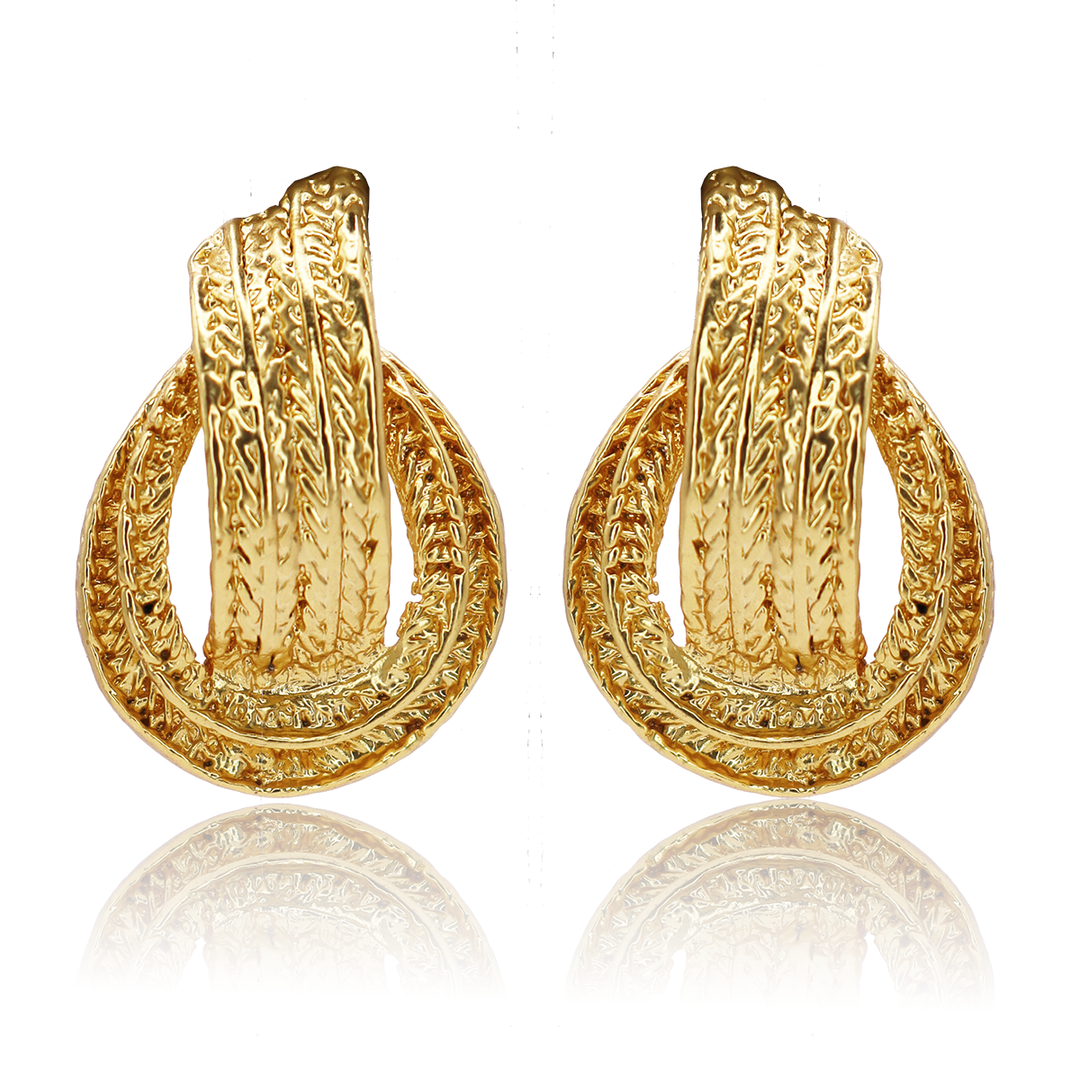 Stud earrings : GOLD