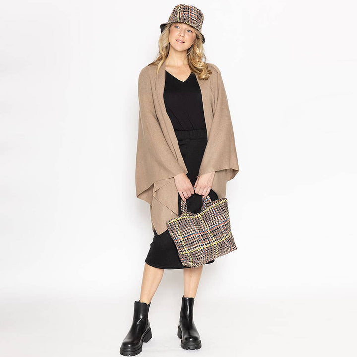 Ruana with Shoulder Strap: GRY