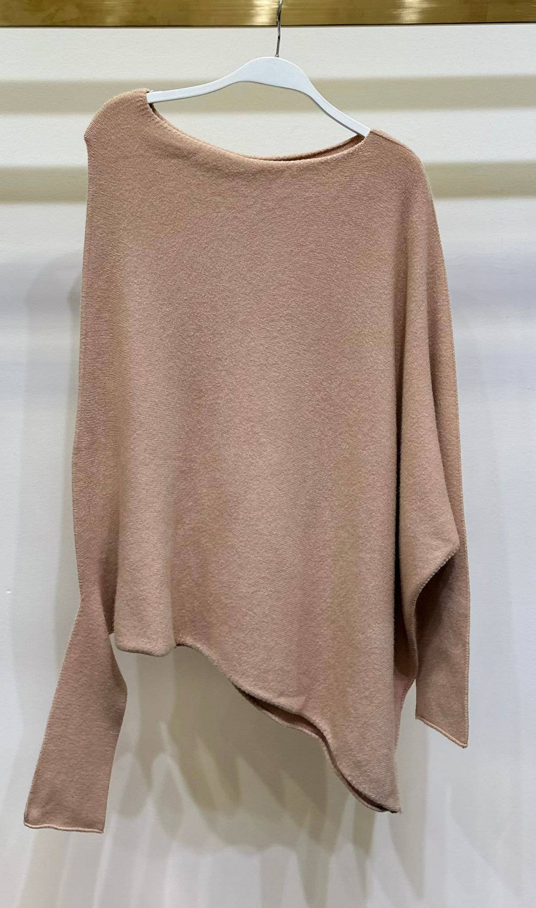 ASYMMETRICAL SWEATER CARAMEL): XS/S