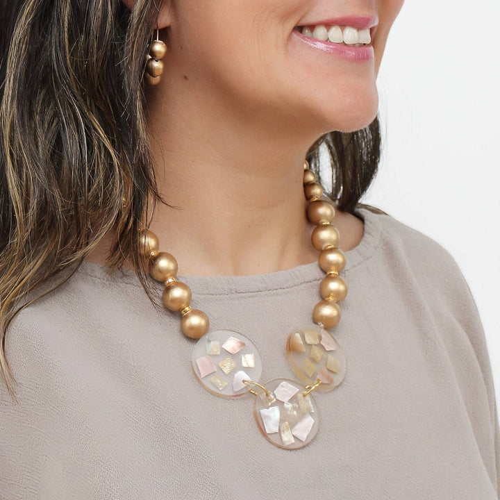Golden Gleam Necklace