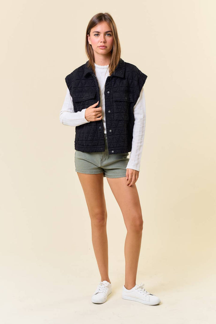 Doe and Rae - QUILTED POINT COLLAR FLAP PATCHED POCKET VEST - 10626J-1: OAT / S