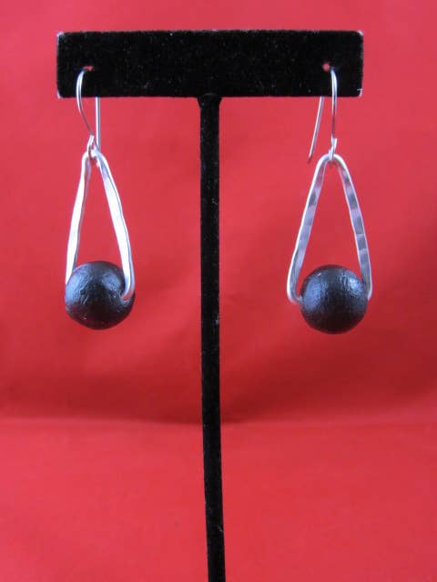 ER 131 - A4 Bali: Black