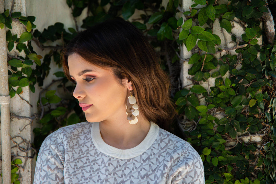 Bailey Earrings: Mocha Combo