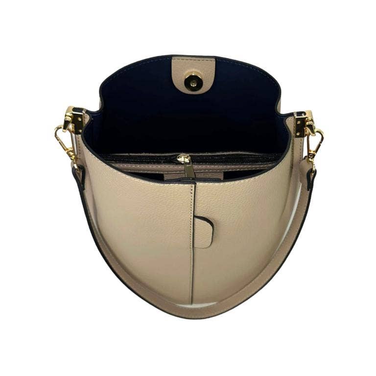 High Quality Italian Leather Shoulder Bag: Red