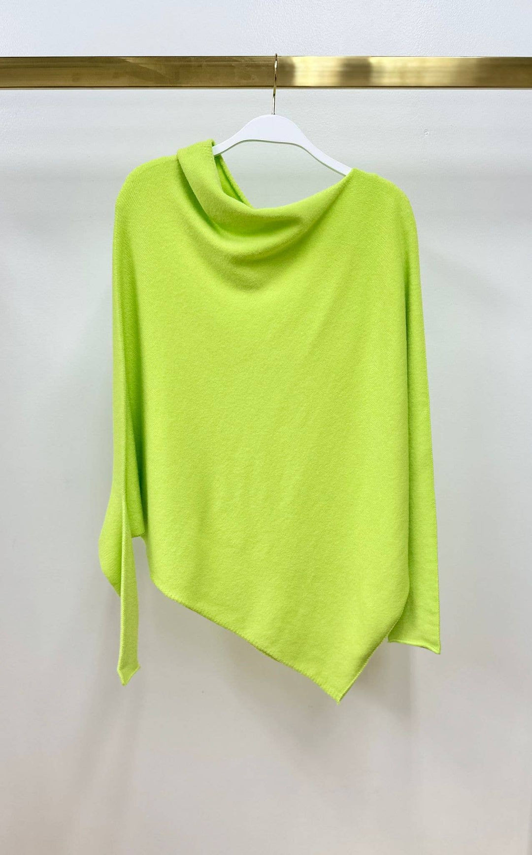 ASYMMETRICAL SWEATER APPLE GREEN): M/L