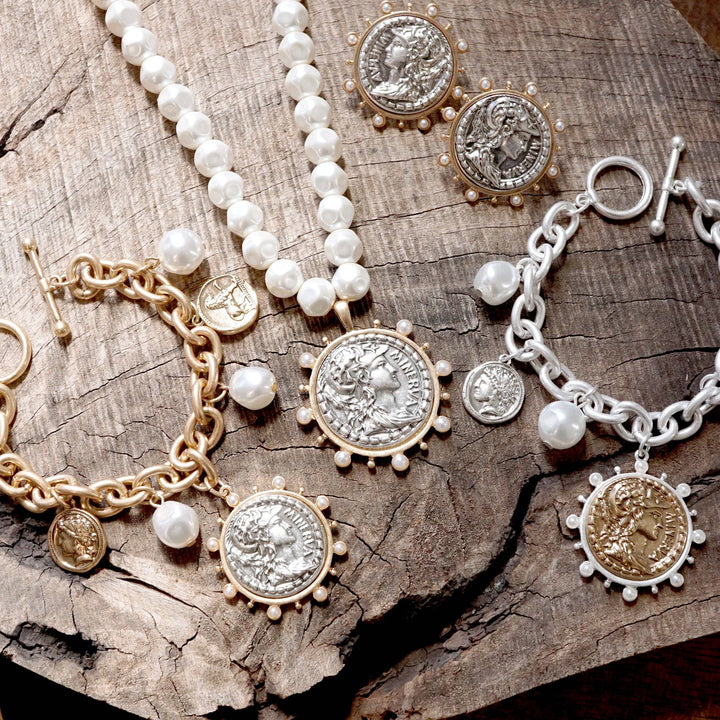 Coin and Pearl Necklace – Gold & Silver
